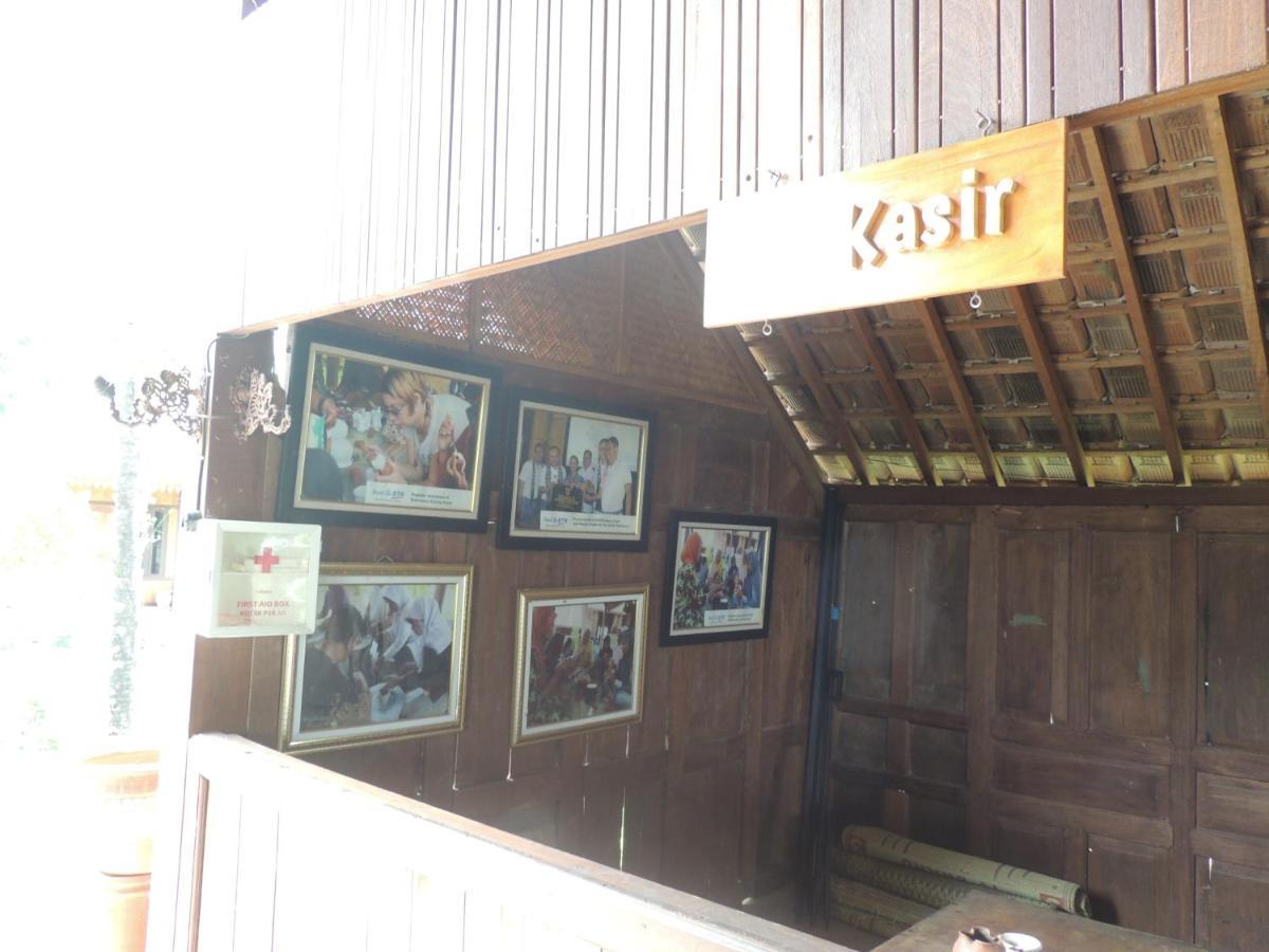Balkondes Karanganyar Pottery Academy Hotel มาเกอลัง ภายนอก รูปภาพ