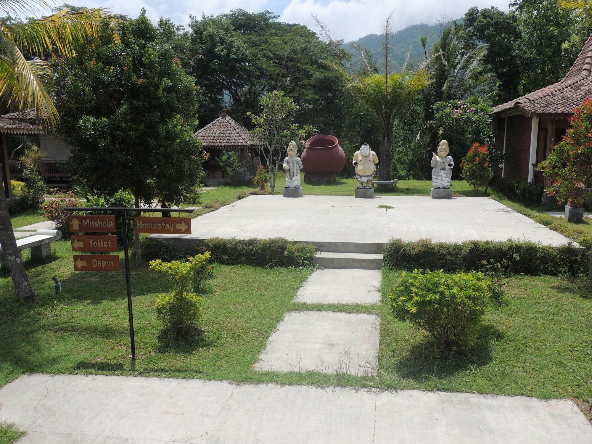 Balkondes Karanganyar Pottery Academy Hotel มาเกอลัง ภายนอก รูปภาพ
