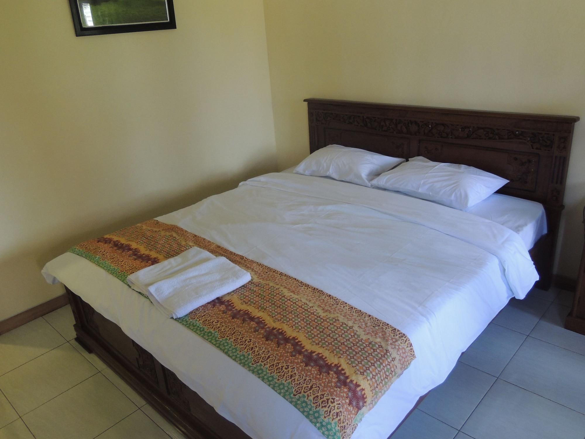 Balkondes Karanganyar Pottery Academy Hotel มาเกอลัง ภายนอก รูปภาพ