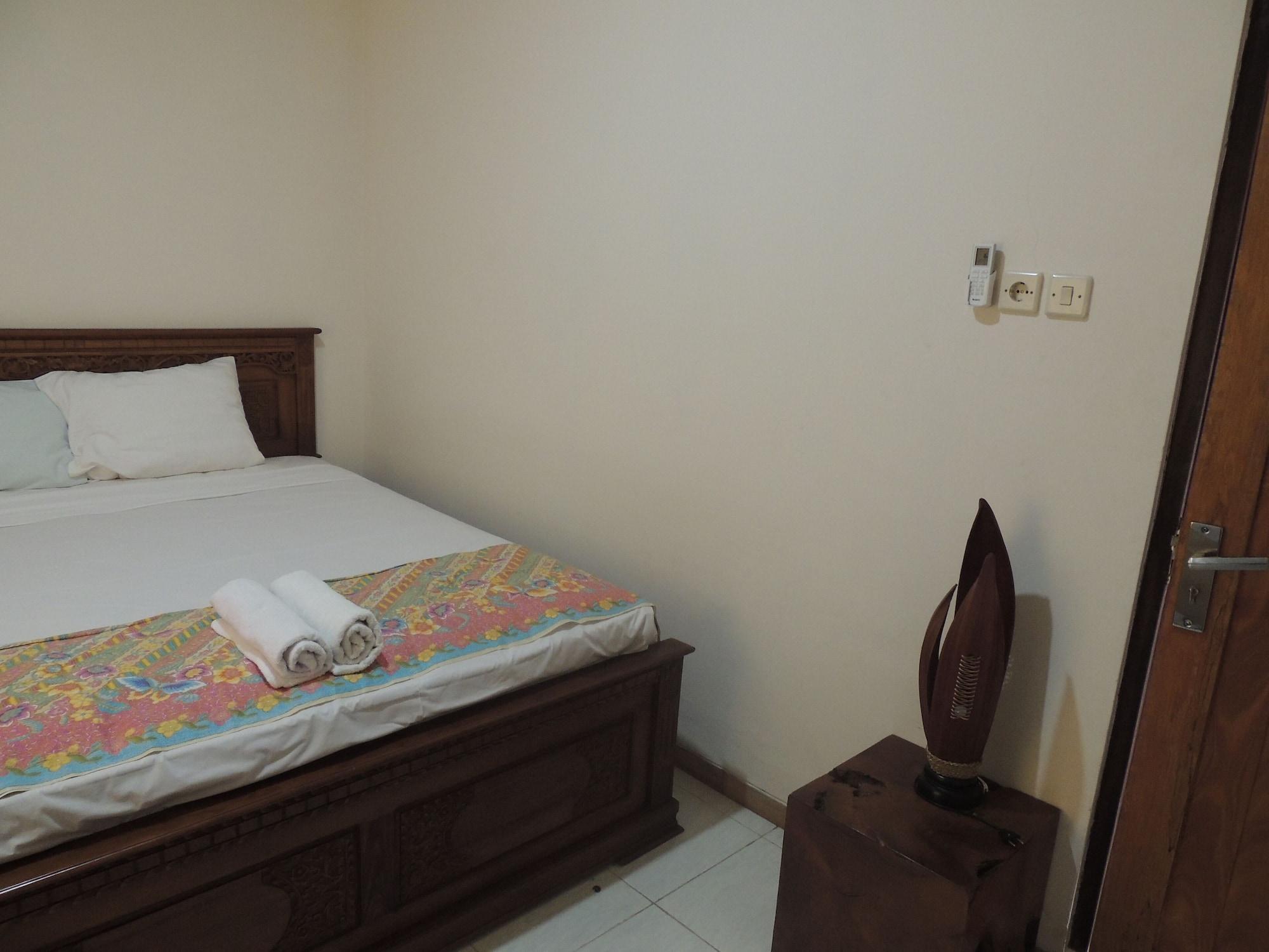 Balkondes Karanganyar Pottery Academy Hotel มาเกอลัง ภายนอก รูปภาพ