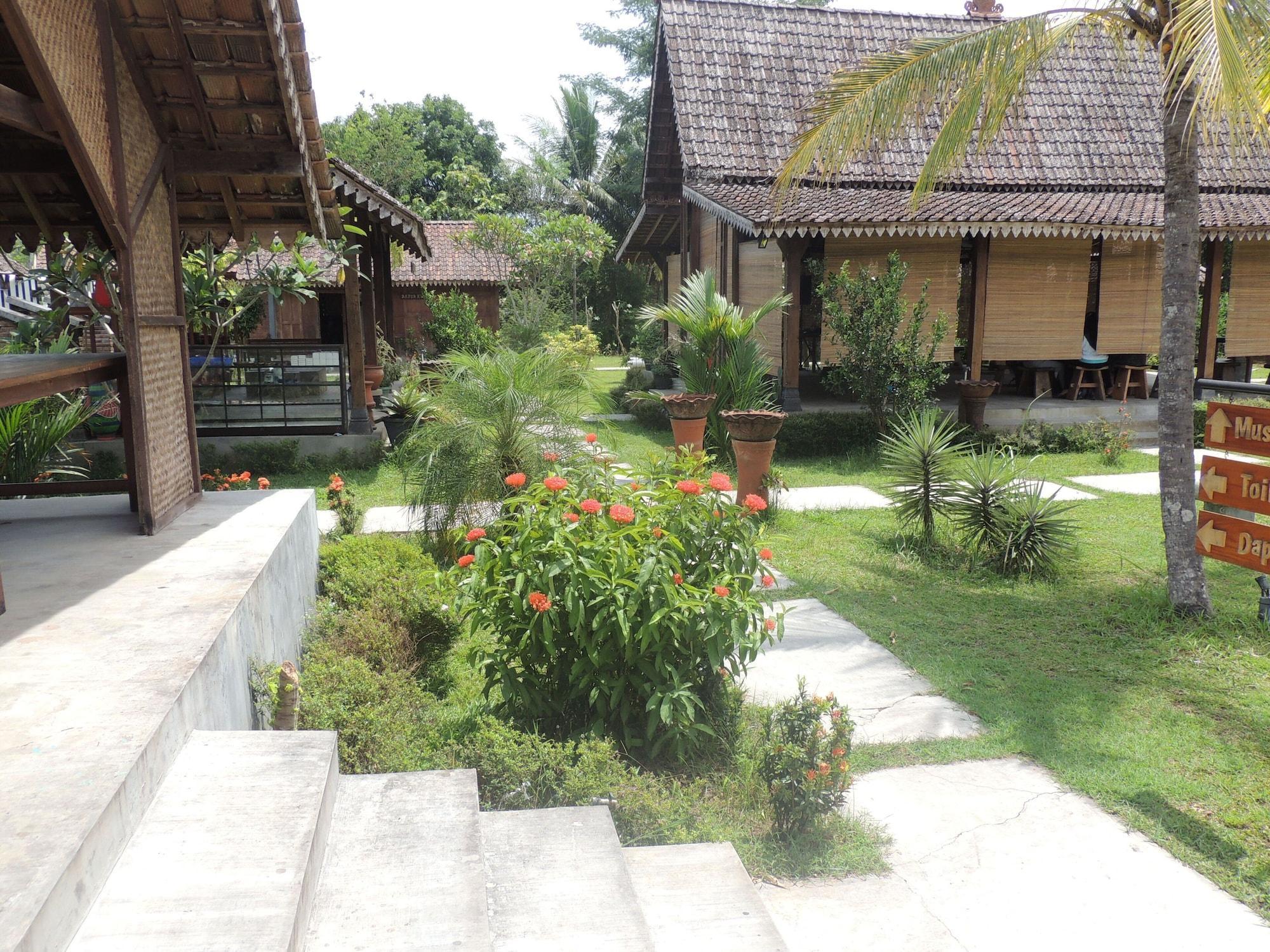 Balkondes Karanganyar Pottery Academy Hotel มาเกอลัง ภายนอก รูปภาพ